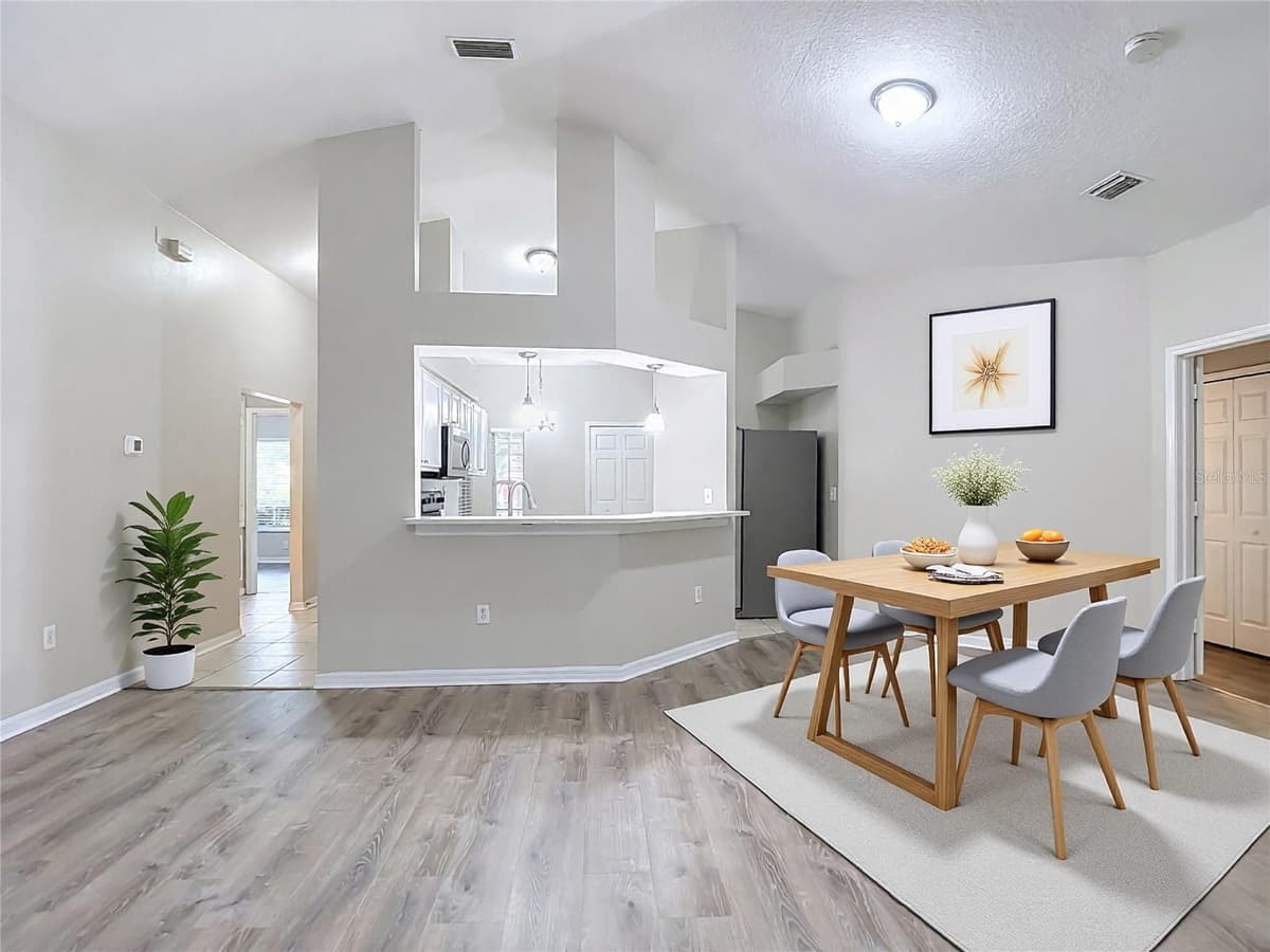 1129 CONCH COURT — photo 8 of 38