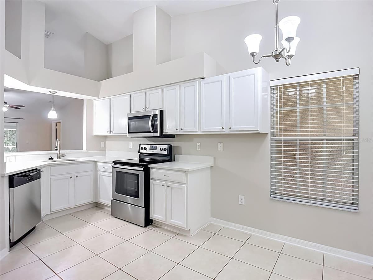 1129 CONCH COURT — photo 14 of 38