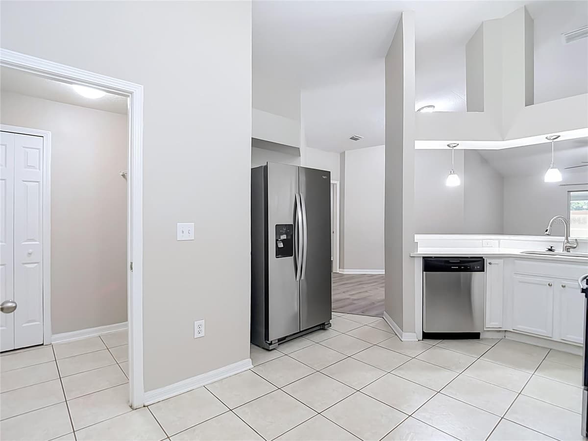 1129 CONCH COURT — photo 15 of 38