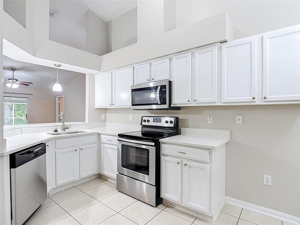 1129 CONCH COURT — photo 11 of 38