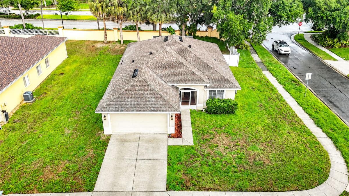 1129 CONCH COURT — photo 2 of 38