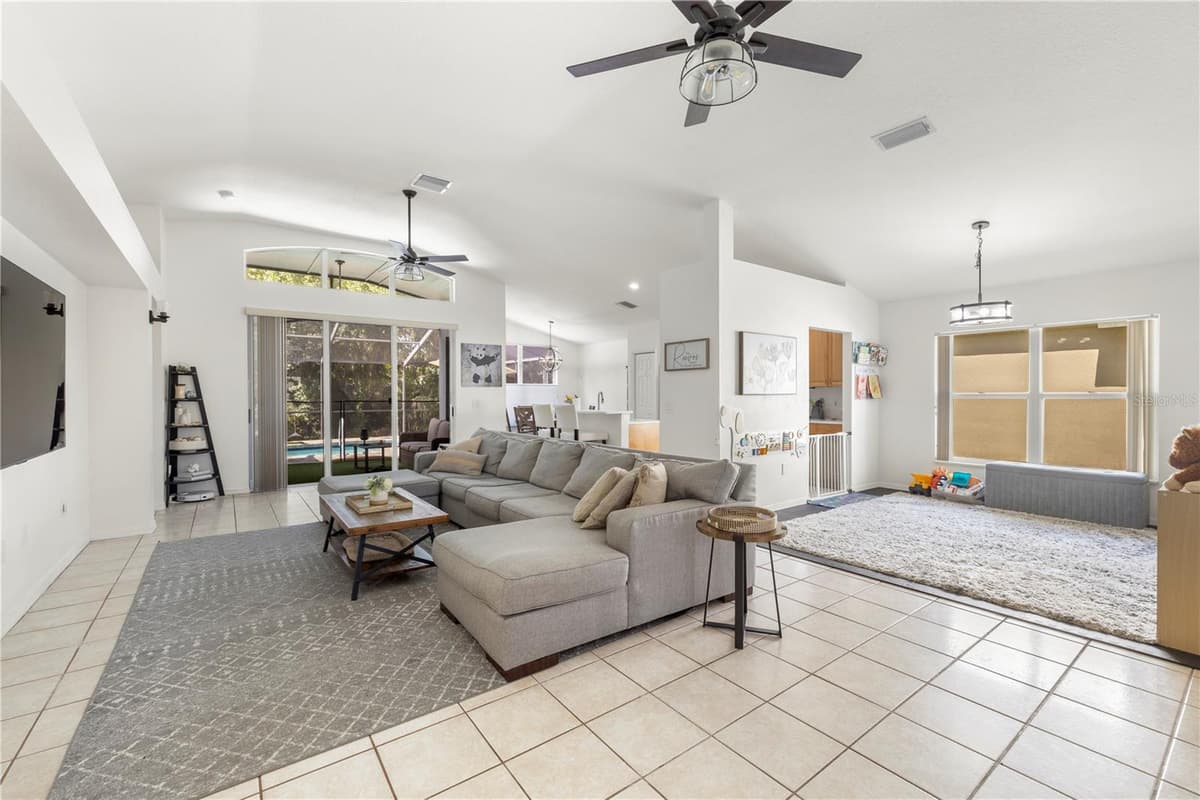 30923 IVERSON DRIVE — photo 10 of 61
