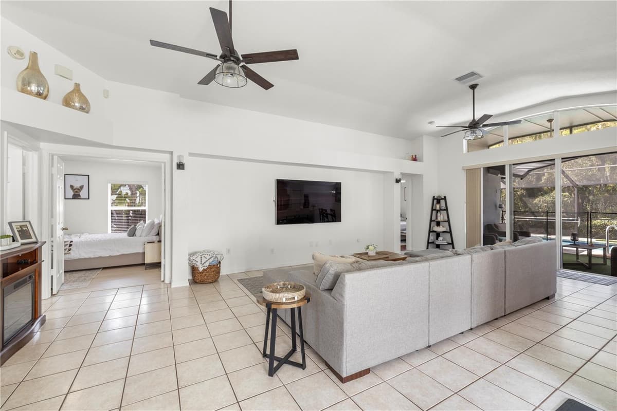 30923 IVERSON DRIVE — photo 11 of 61