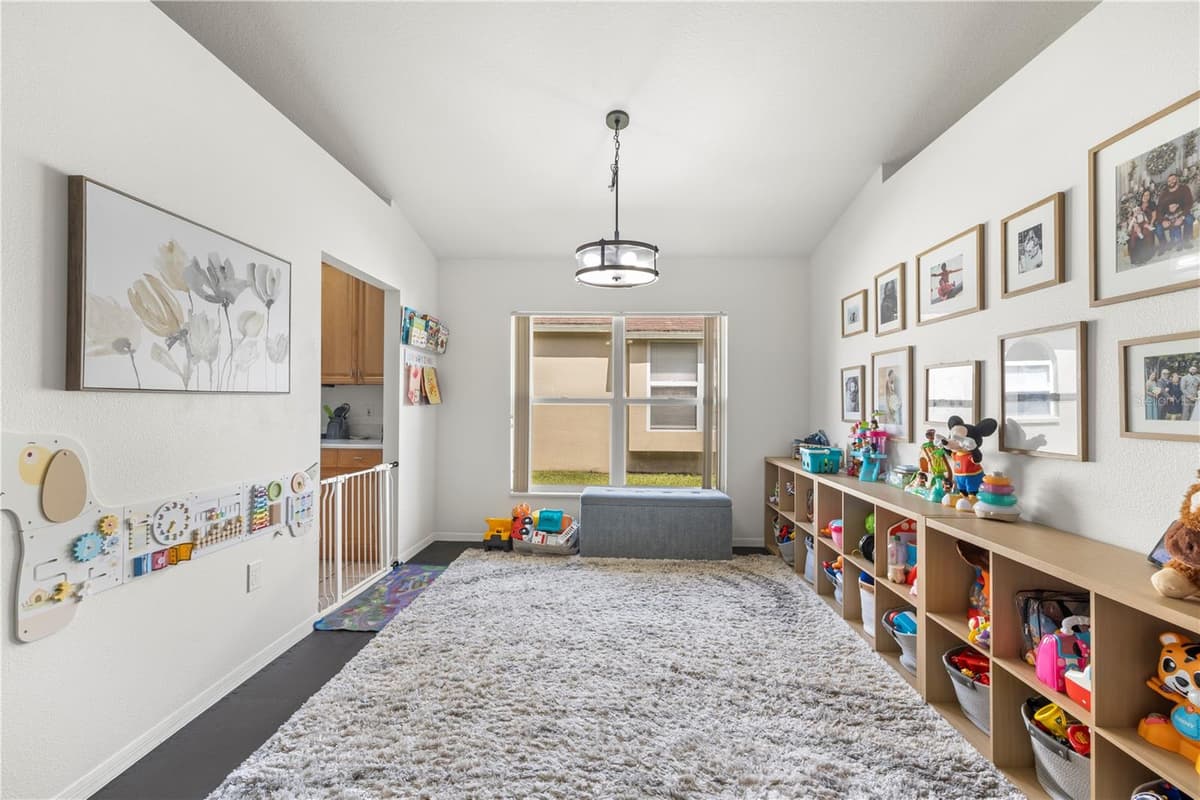 30923 IVERSON DRIVE — photo 15 of 61