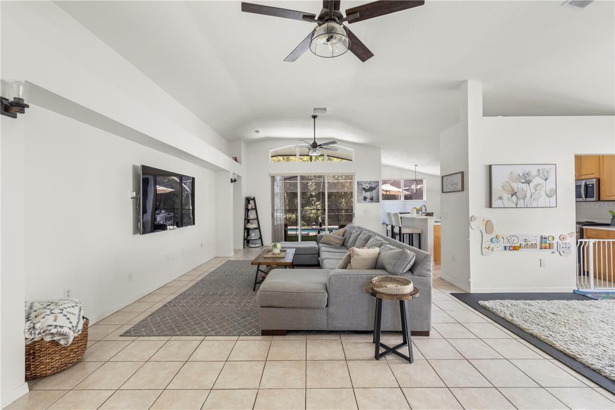 30923 IVERSON DRIVE — photo 8 of 61