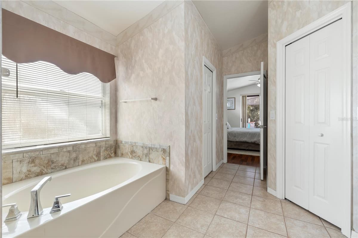 30923 IVERSON DRIVE — photo 29 of 61