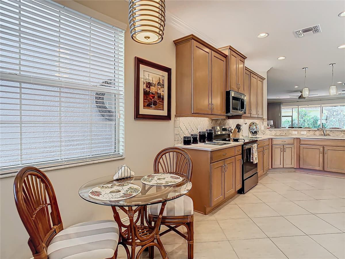 4935 MARBLE SPRINGS CIRCLE — photo 21 of 84