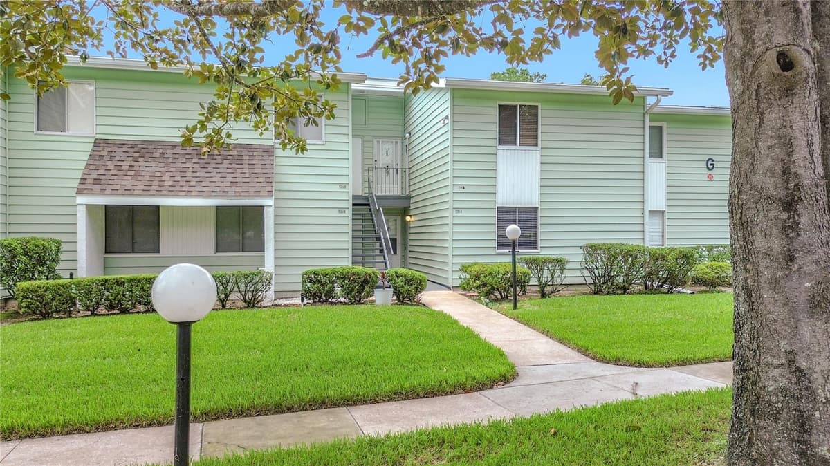 538 MIDWAY DRIVE — photo 1 of 46