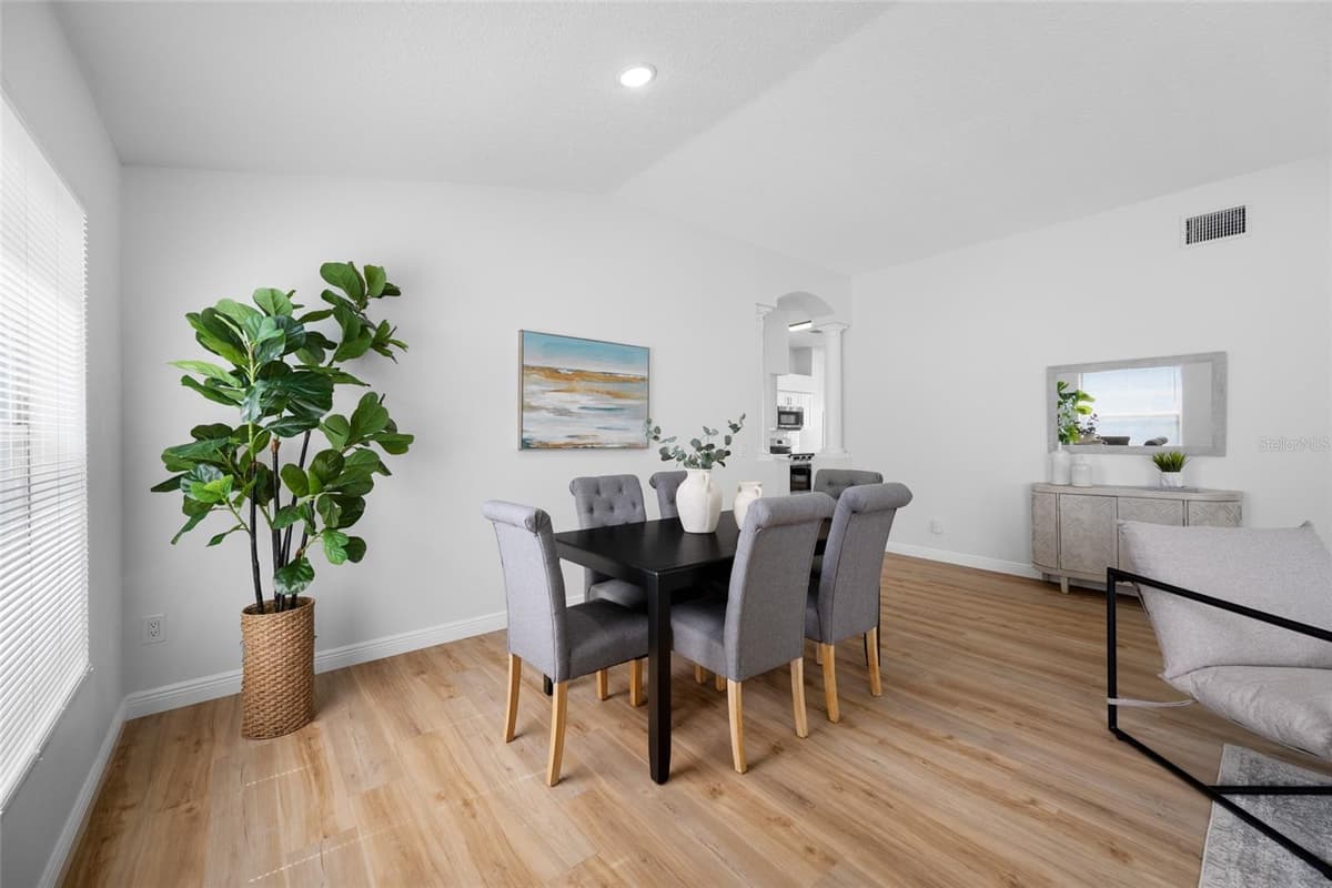 8105 WATER TOWER DRIVE — photo 14 of 74