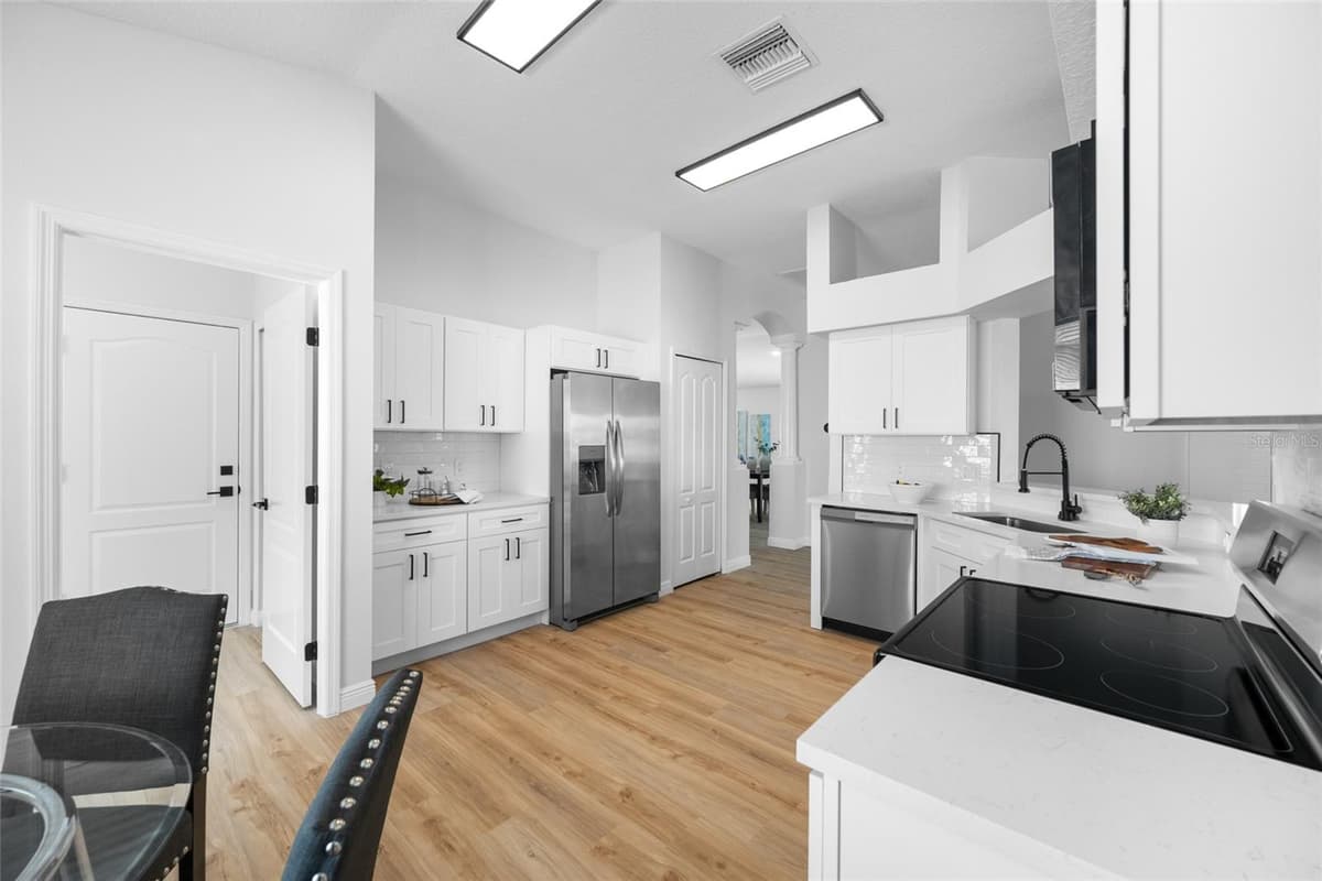 8105 WATER TOWER DRIVE — photo 23 of 74