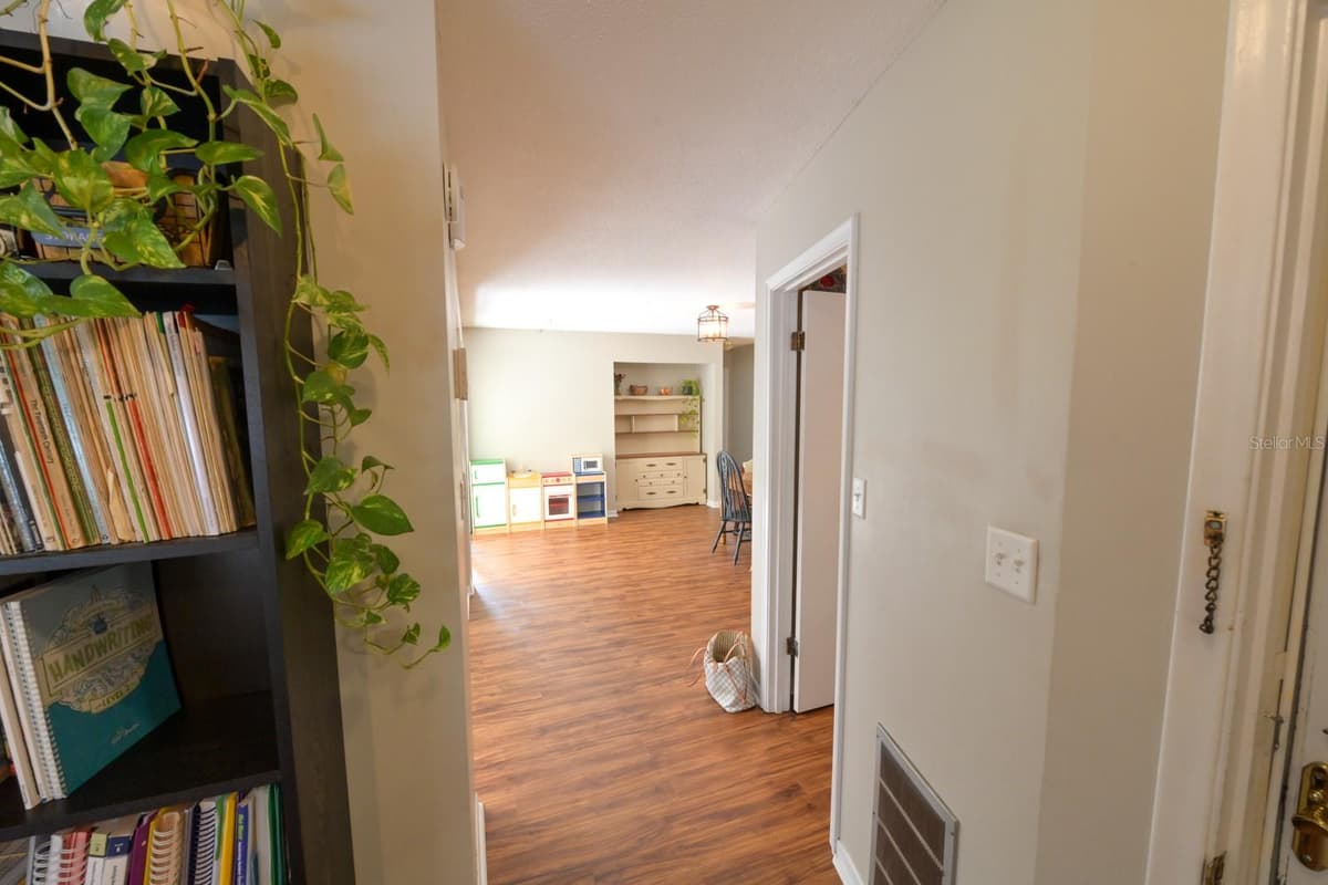 3511 40TH TERRACE — photo 7 of 31