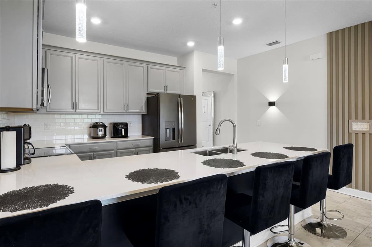 543 OCEAN COURSE AVENUE — photo 11 of 41