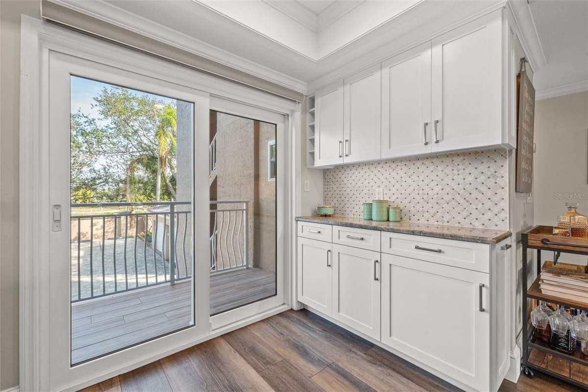 936 PINELLAS BAYWAY — photo 28 of 46