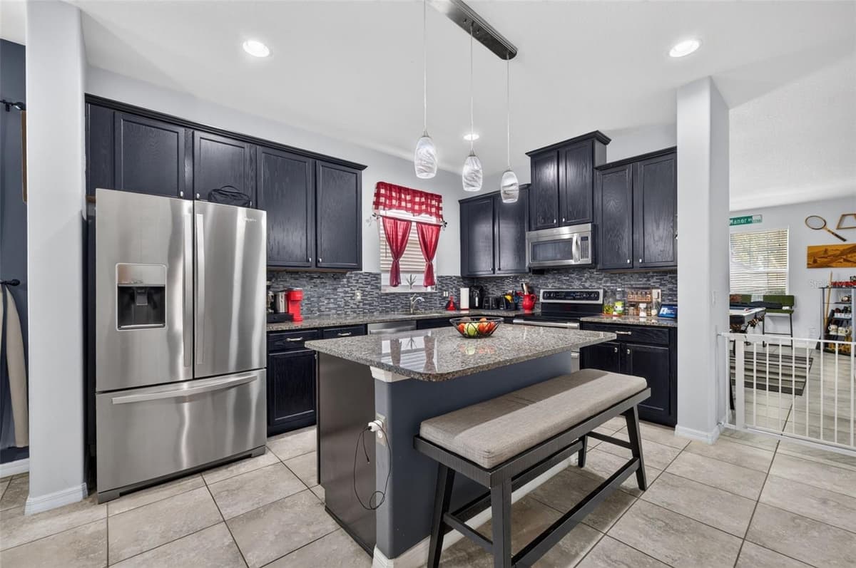 12637 OLD PLANTATION LANE — photo 9 of 35