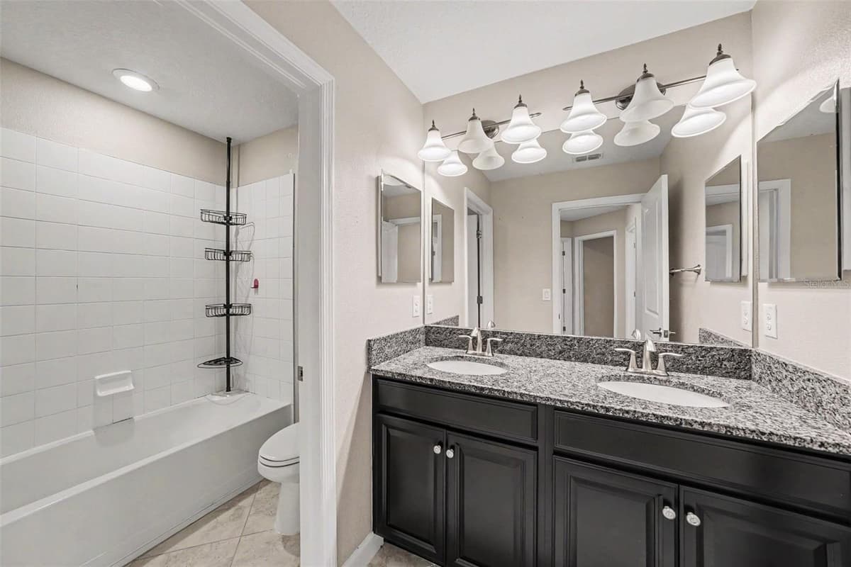 10032 SAGE CREEK DRIVE — photo 34 of 56