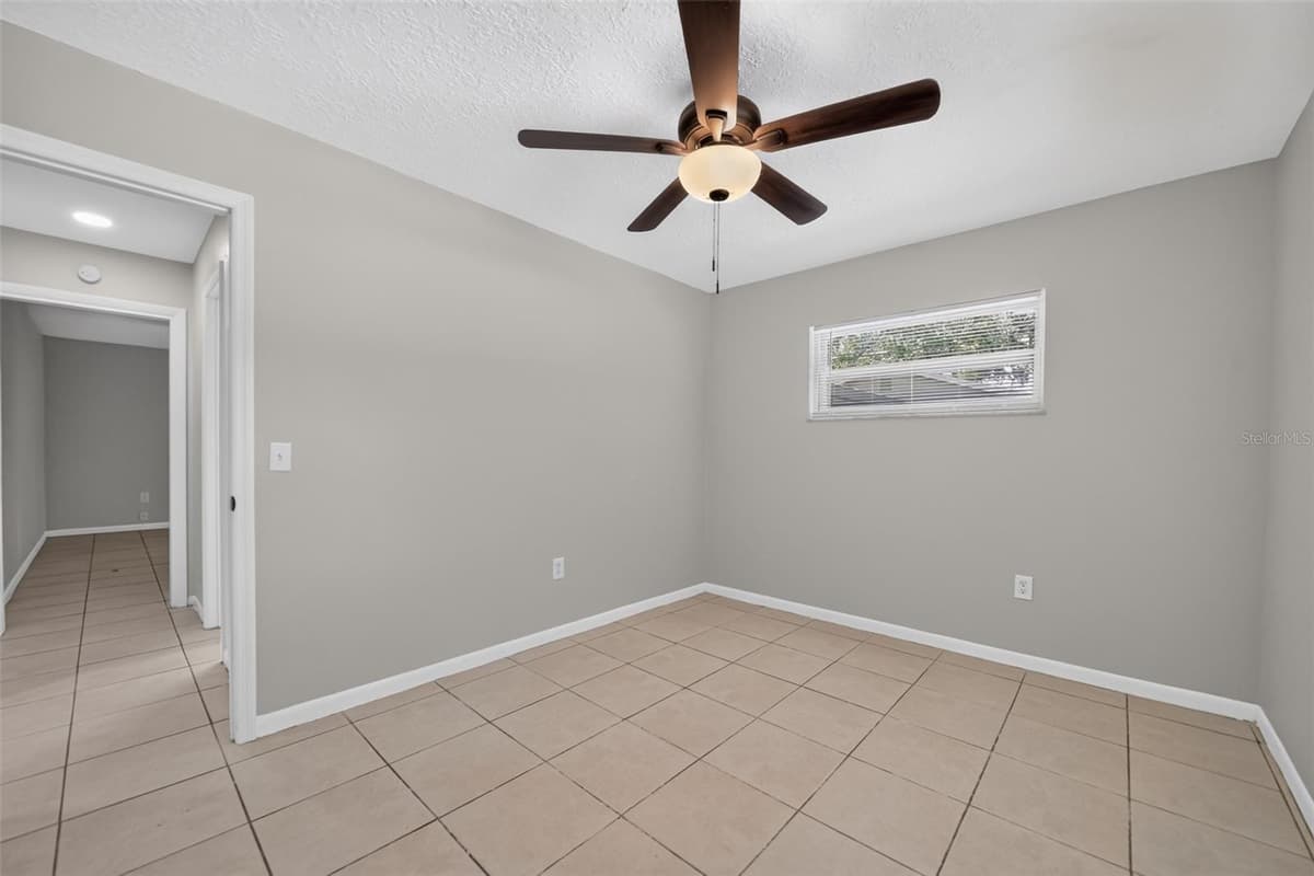 1803 BALSAWOOD COURT — photo 21 of 33