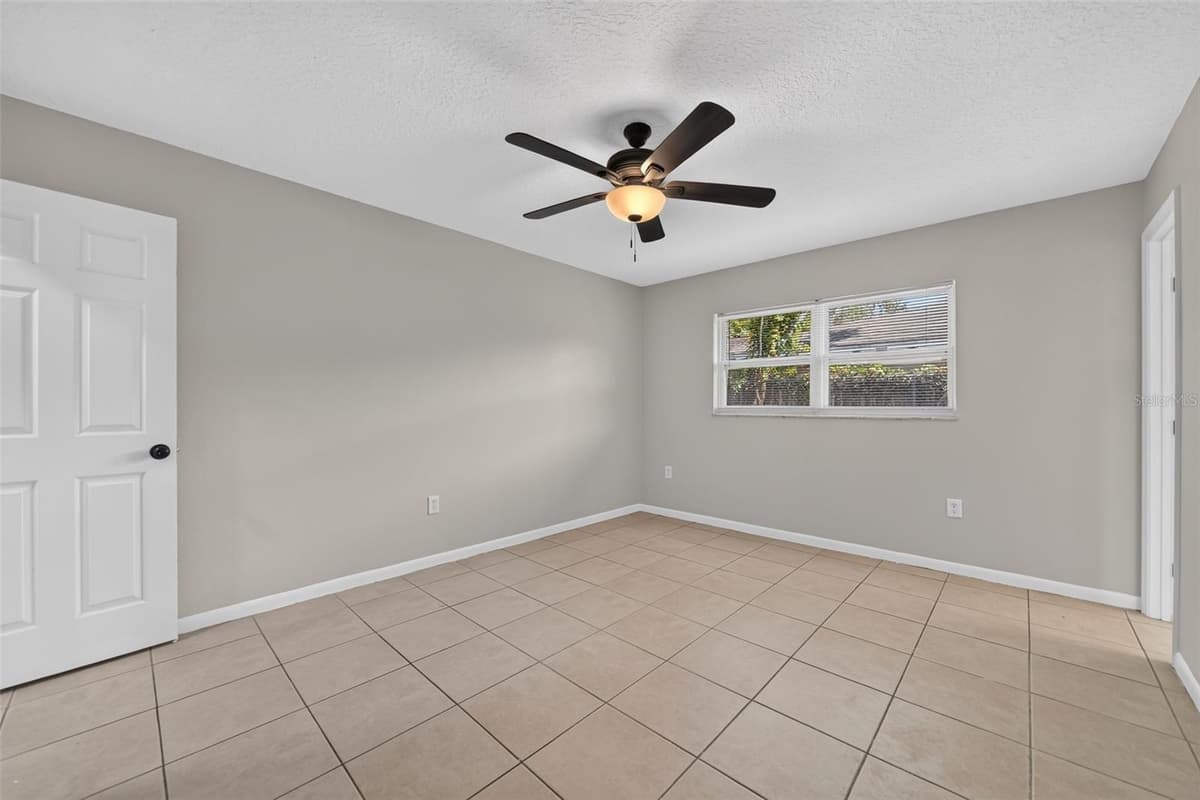 1803 BALSAWOOD COURT — photo 26 of 33