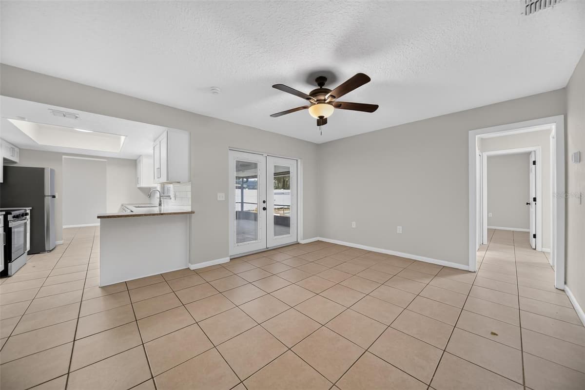 1803 BALSAWOOD COURT — photo 9 of 33