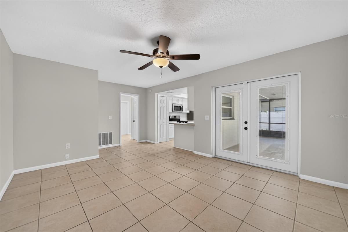 1803 BALSAWOOD COURT — photo 14 of 33