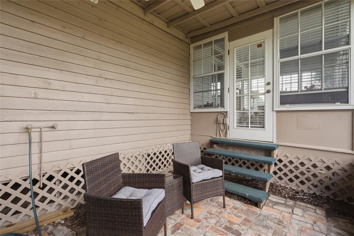 524 MAGNOLIA STREET — photo 40 of 52