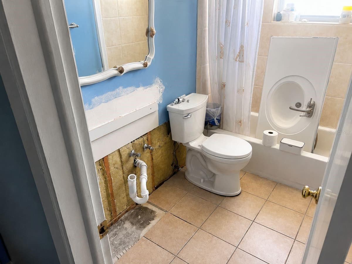 5016 MARLIN DRIVE — photo 14 of 20