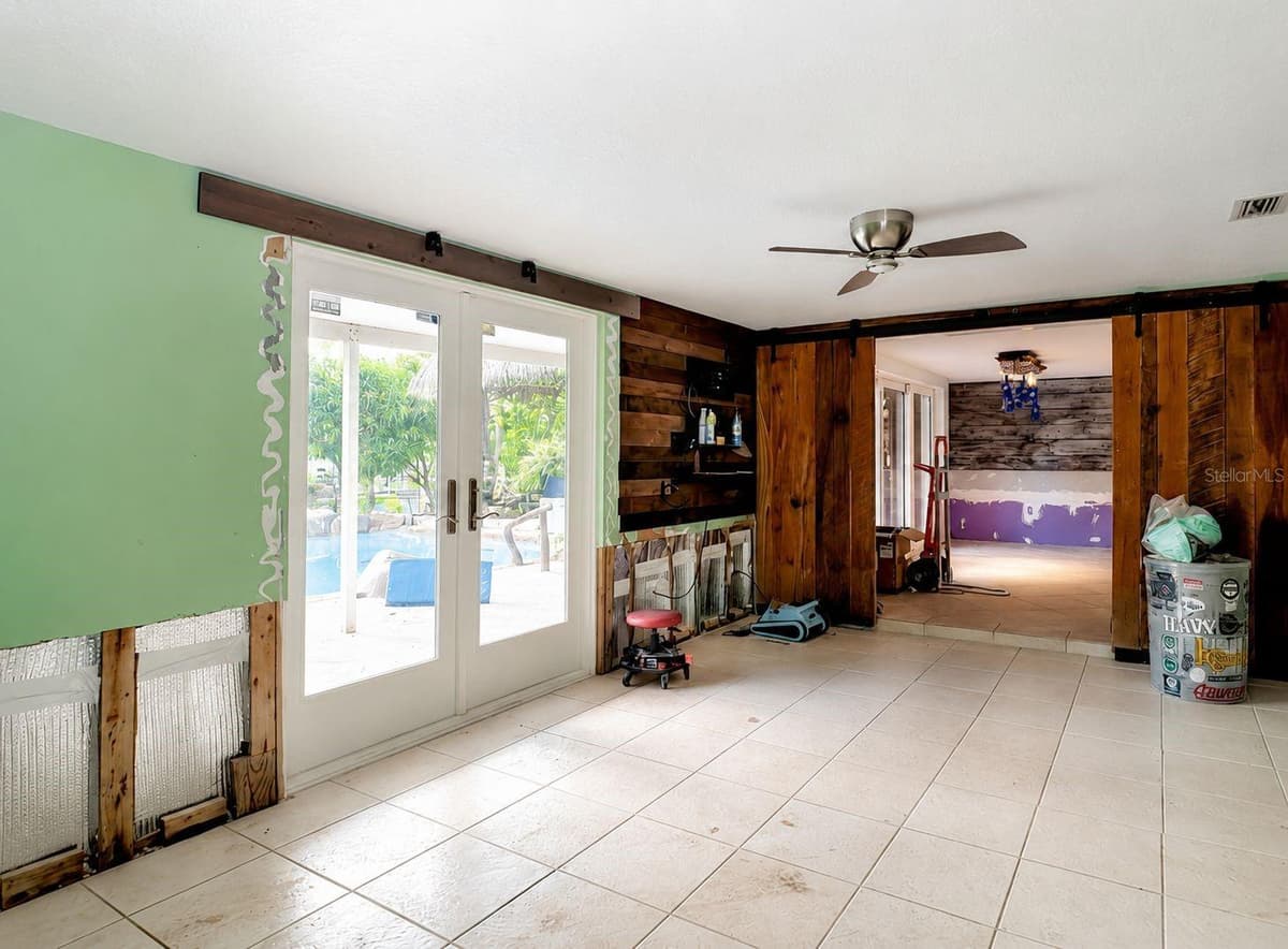 5016 MARLIN DRIVE — photo 15 of 20