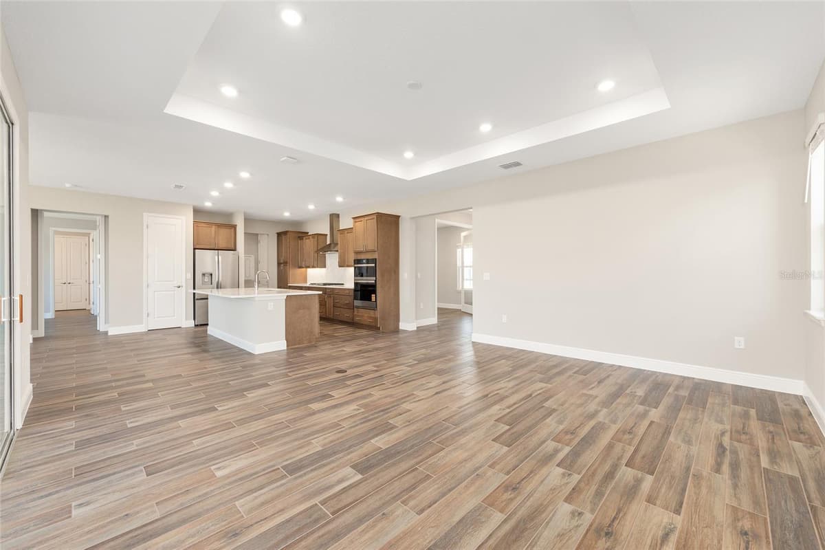 10247 82ND PLACE ROAD — photo 16 of 38