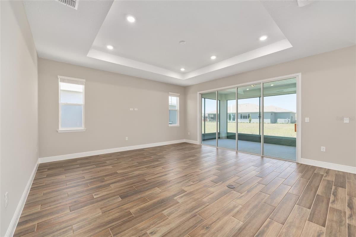 10247 82ND PLACE ROAD — photo 14 of 38