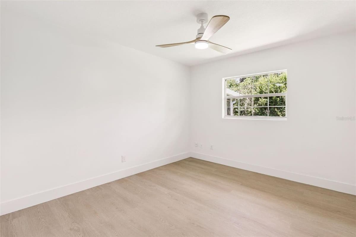 2833 PRINCE JOHN ROAD — photo 13 of 31