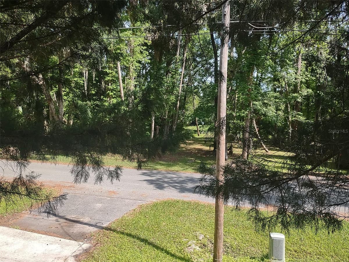 56508 BLUE CREEK ROAD — photo 30 of 48