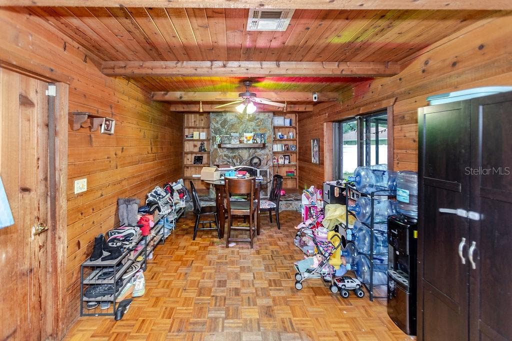 1042 TRYON CIRCLE — photo 10 of 28