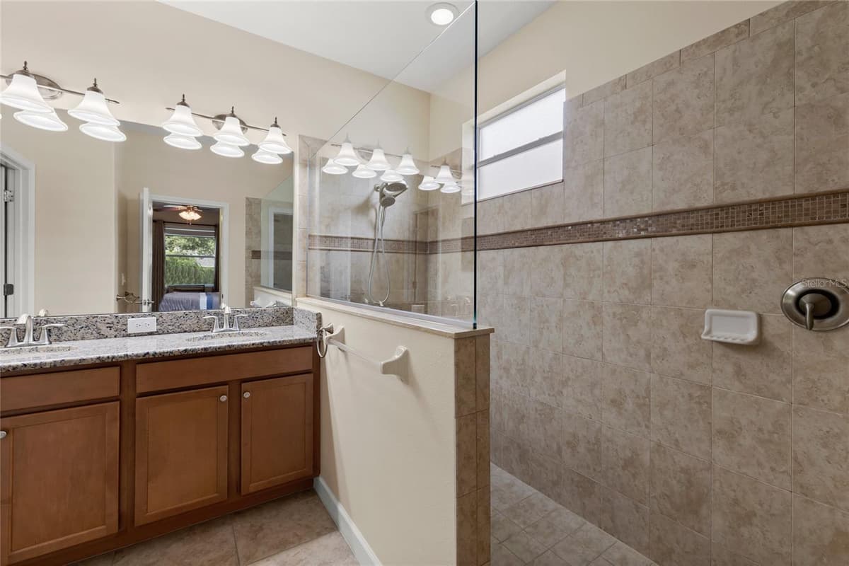 3801 SERENA LANE — photo 11 of 52
