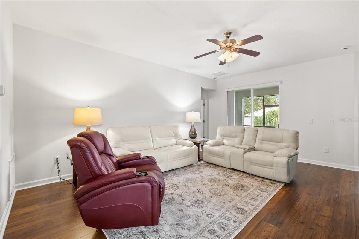3801 SERENA LANE — photo 7 of 52