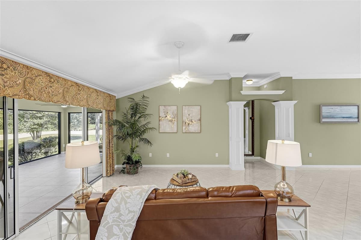 1527 GOLDEN RIDGE DRIVE — photo 8 of 62