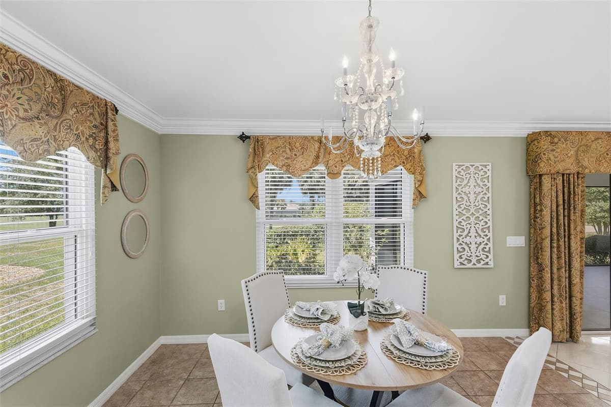 1527 GOLDEN RIDGE DRIVE — photo 10 of 62