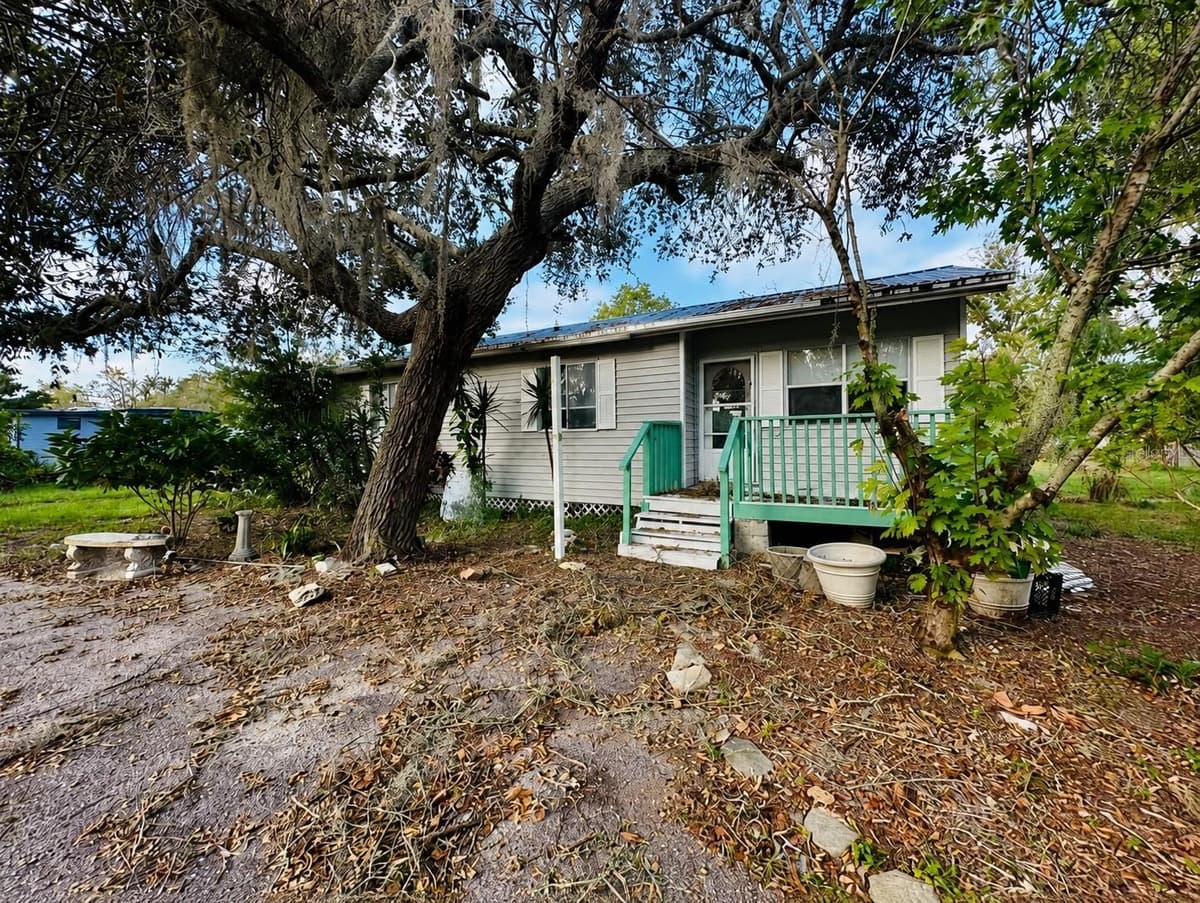 12909 LITEWOOD DRIVE — photo 1 of 11