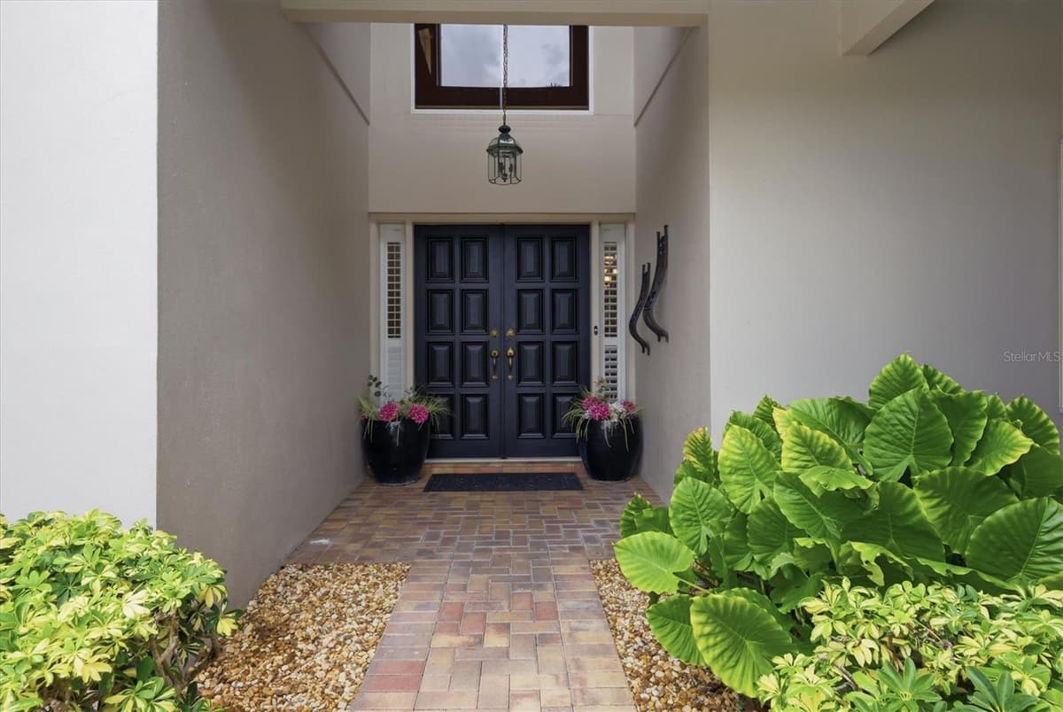 7596 CALLE FACIL — photo 6 of 56