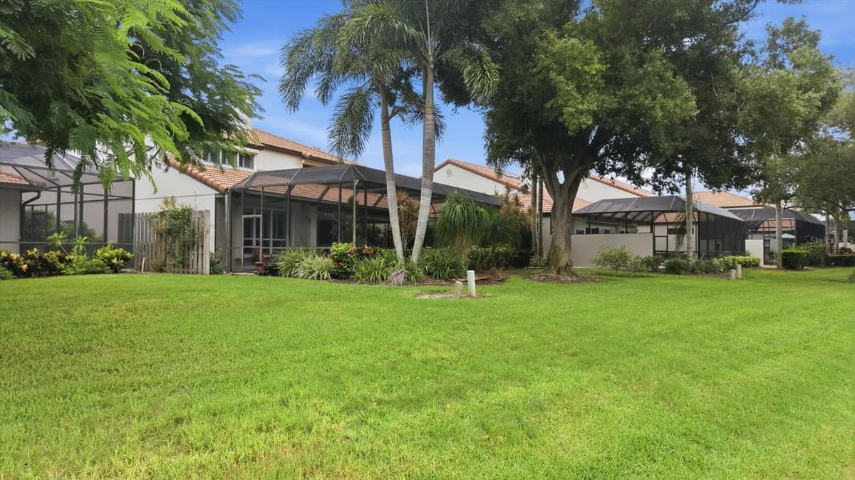 7596 CALLE FACIL — photo 48 of 56
