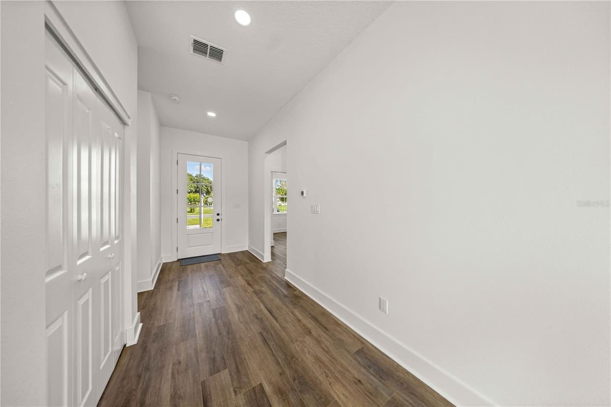 4816 CRESTLINE DRIVE — photo 26 of 60