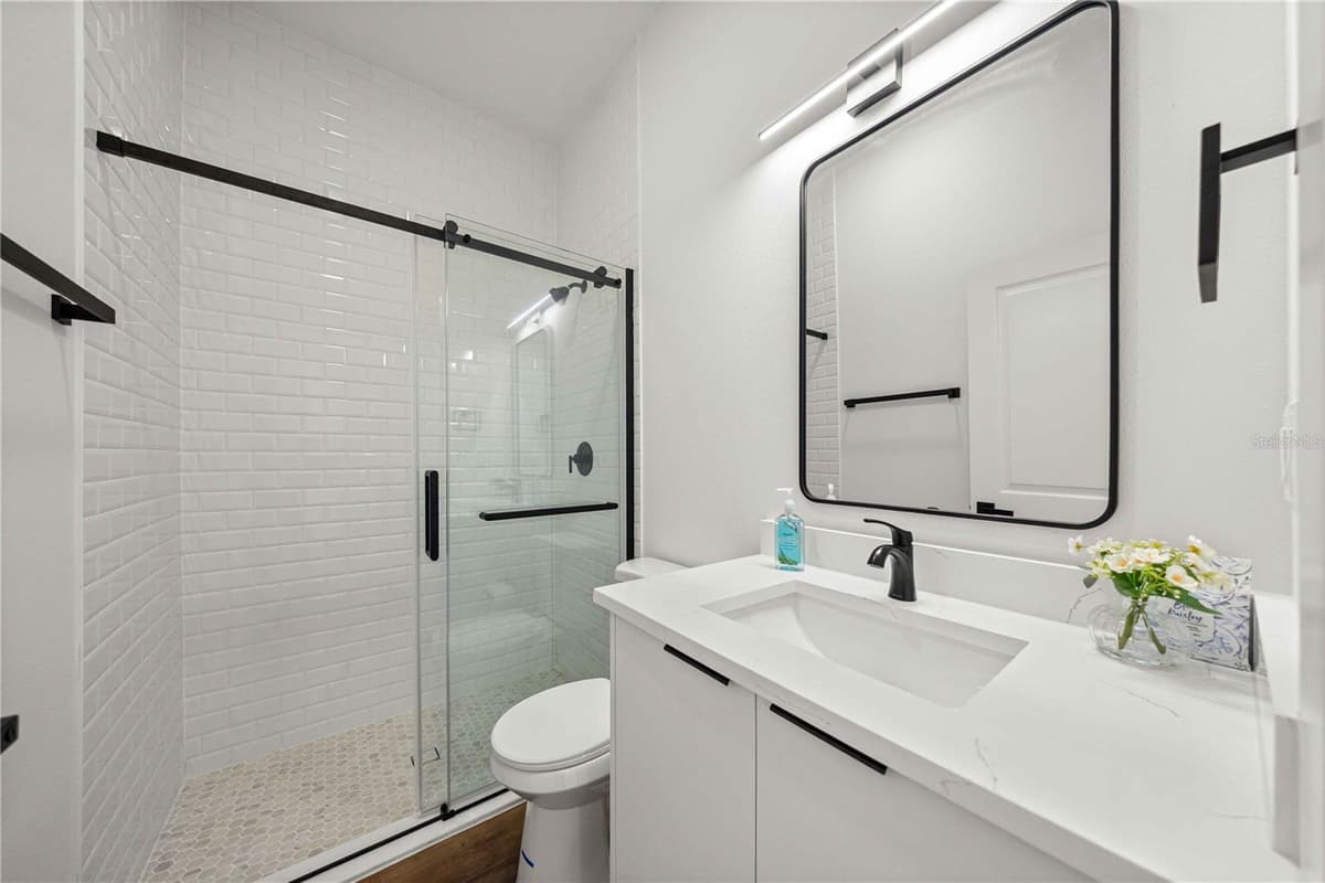 4816 CRESTLINE DRIVE — photo 36 of 60