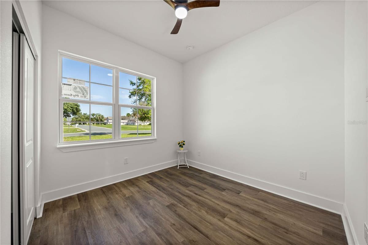 4816 CRESTLINE DRIVE — photo 34 of 60