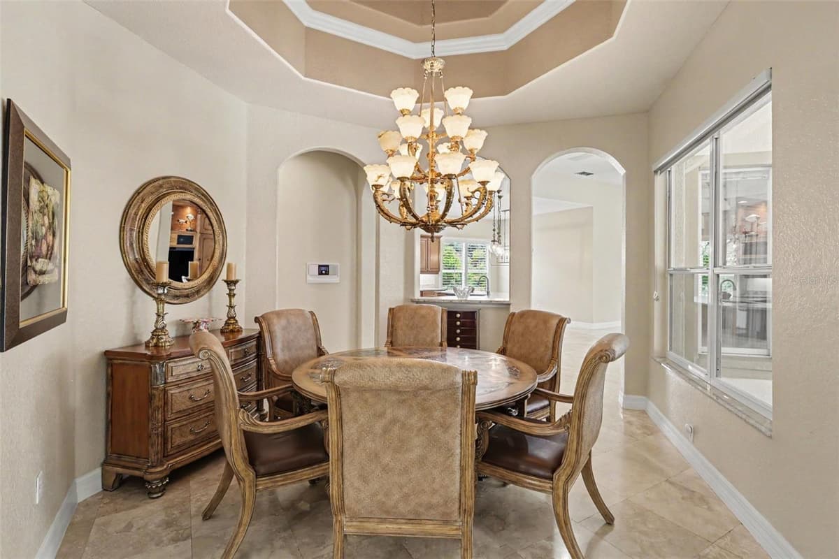 2912 HAMPTON PLACE COURT — photo 10 of 56