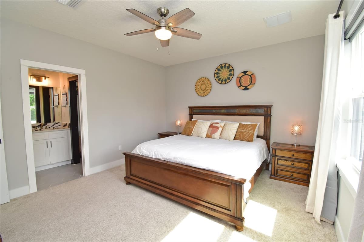 215 HIGHLAND AVENUE — photo 27 of 52