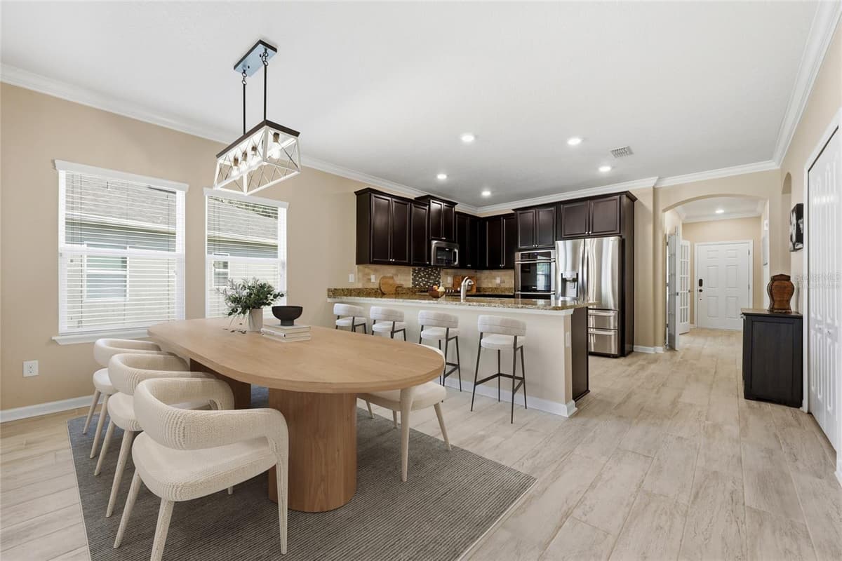 2408 LAS CALINAS BOULEVARD — photo 4 of 64