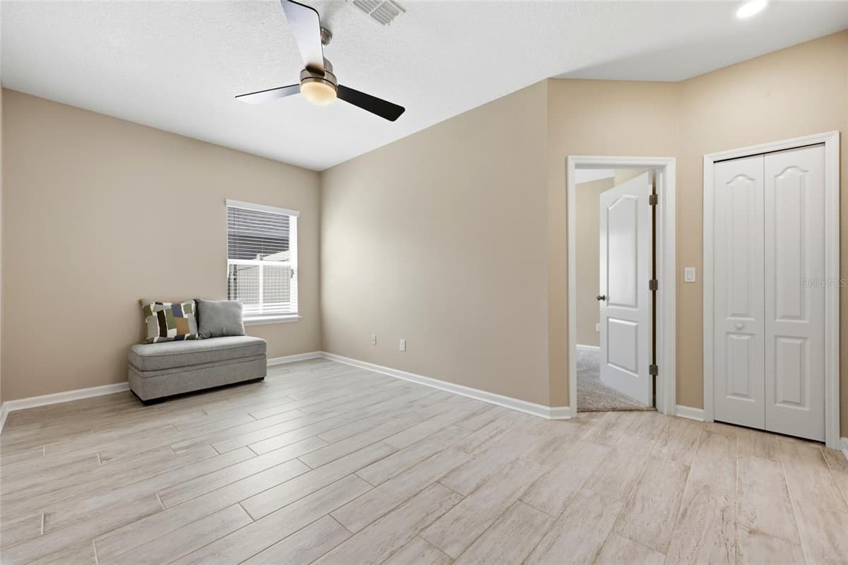 2408 LAS CALINAS BOULEVARD — photo 26 of 64