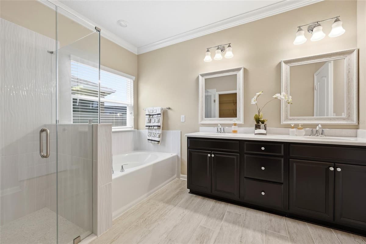 2408 LAS CALINAS BOULEVARD — photo 20 of 64