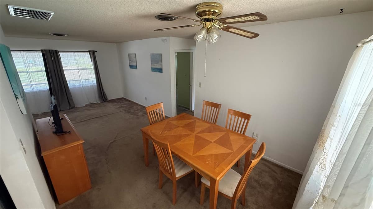 10630 EASTVIEW DRIVE — photo 11 of 44