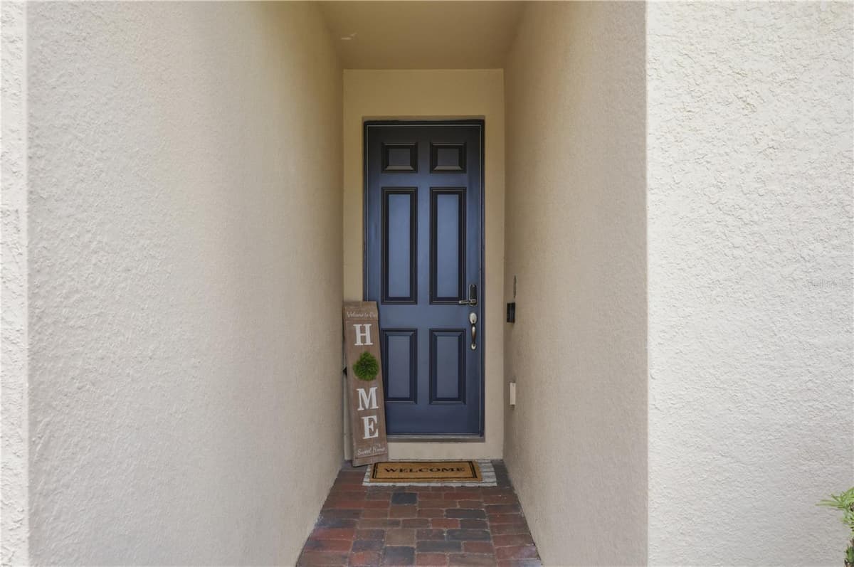 490 DISA DRIVE — photo 5 of 46