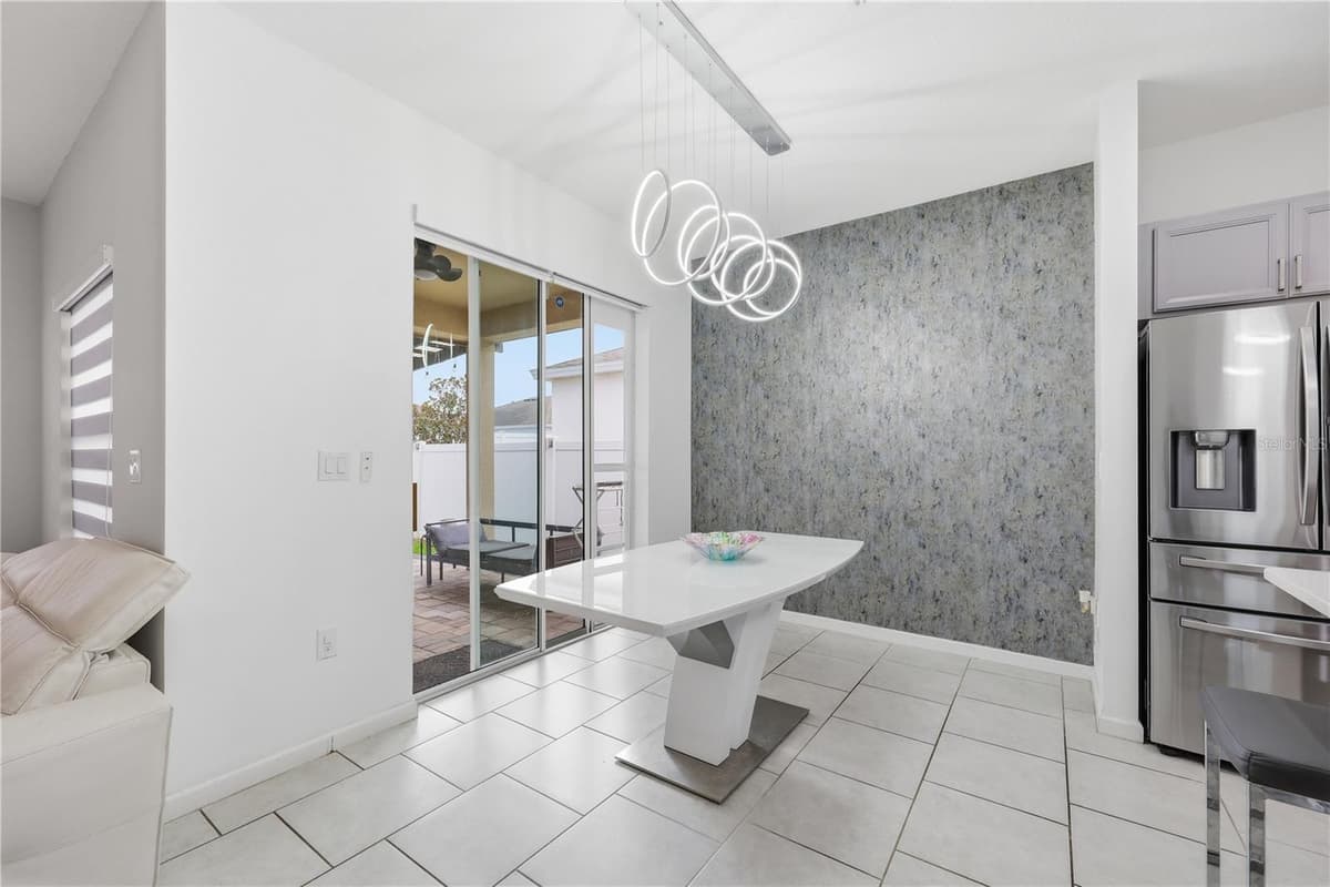 490 DISA DRIVE — photo 14 of 46