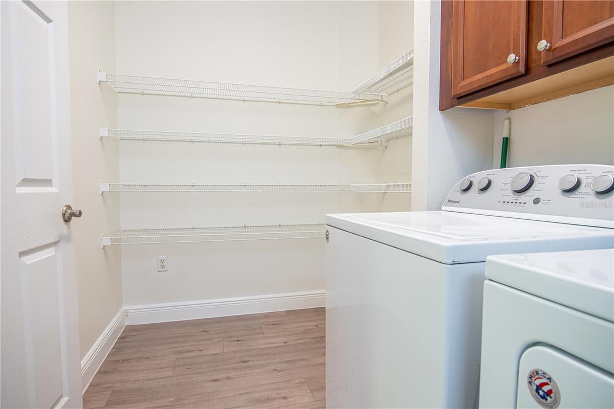 9516 PICCADILLY SKY WAY — photo 27 of 30